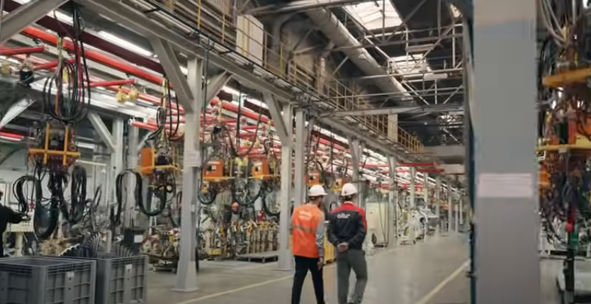 автомобильная компания Allur